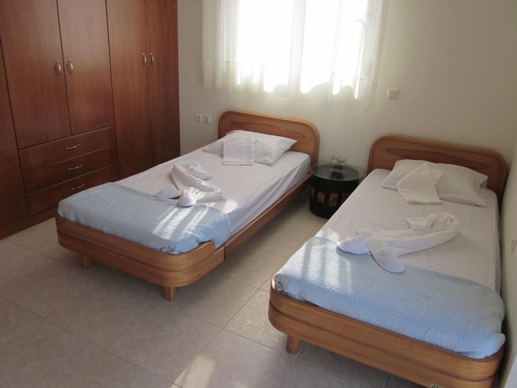 Sunshine Villa Γεννάδι Δωμάτιο φωτογραφία