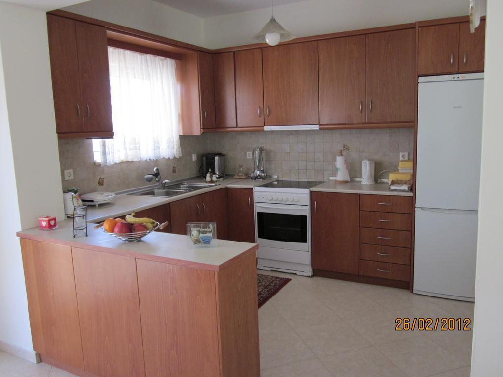 Sunshine Villa Γεννάδι Δωμάτιο φωτογραφία
